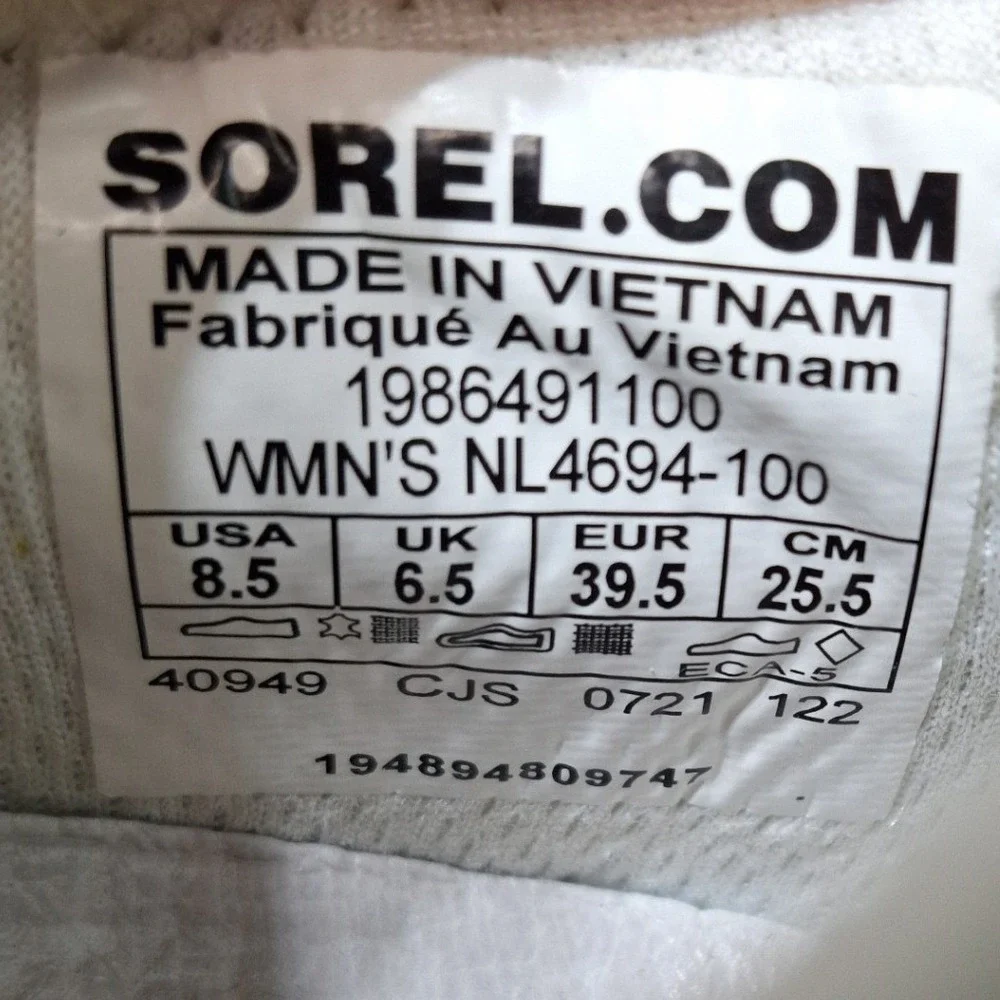Sorel Kinetic Impact Lace Womens 8.5 White Sea Salt Athletic Sneakers NL4694-100 - Picture 8 of 9